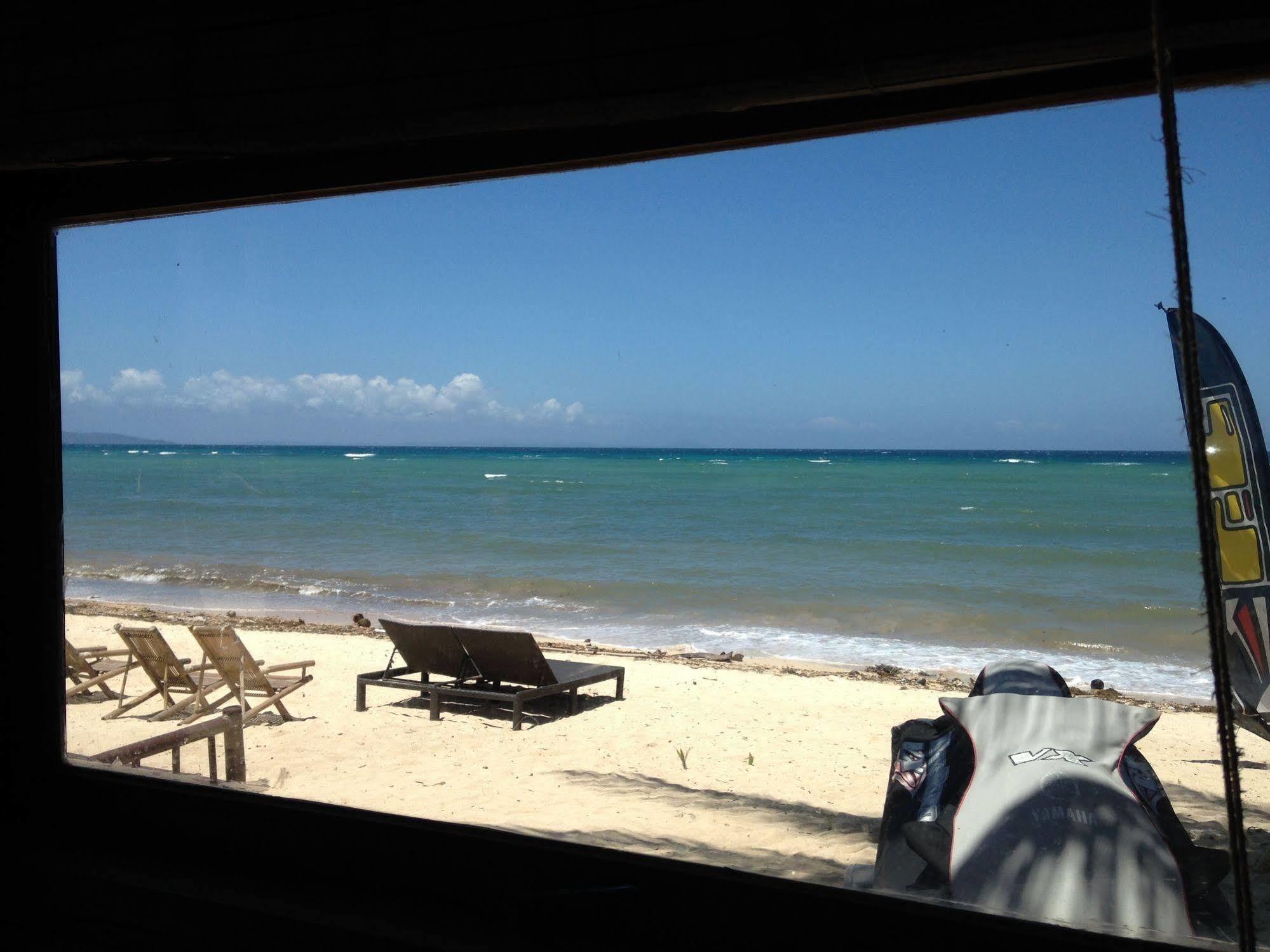 Mangoriders Beach Club Caticlan Buitenkant foto