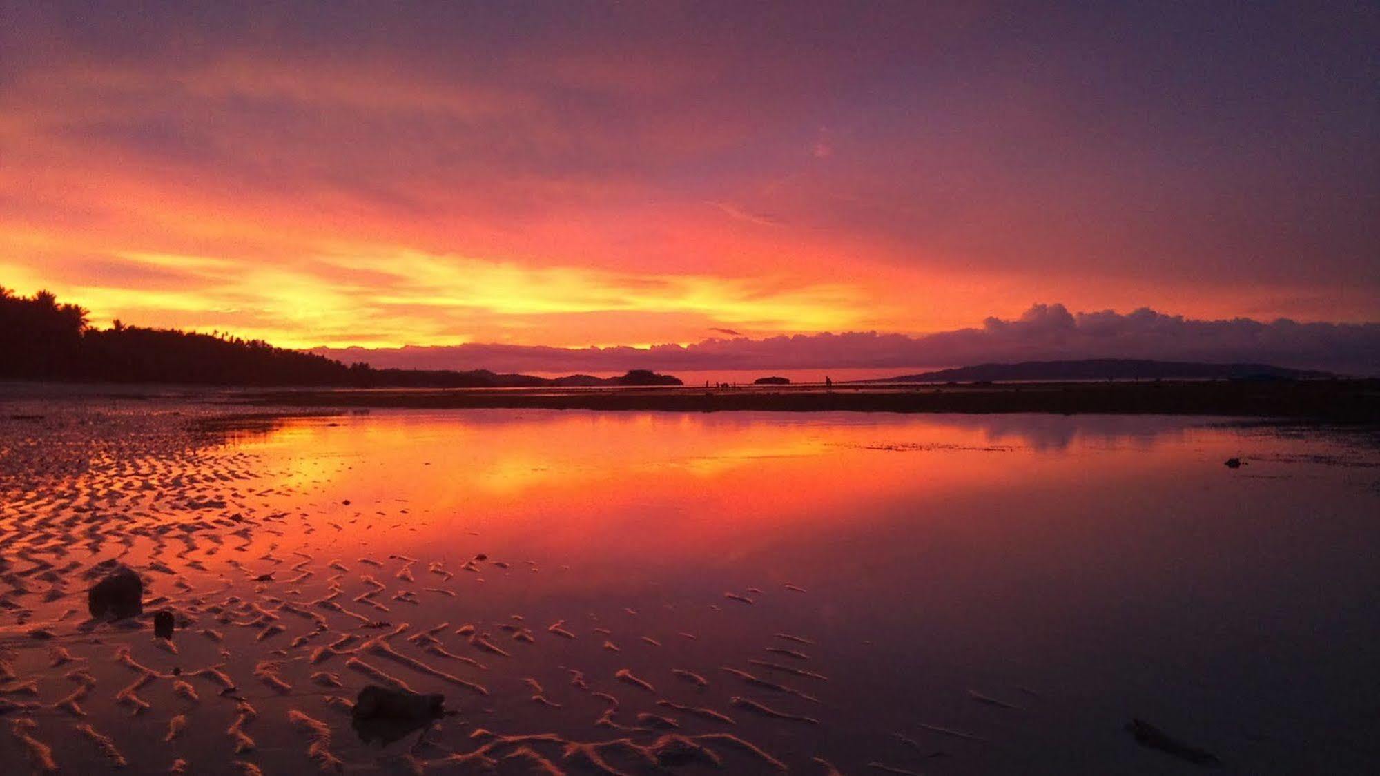 Mangoriders Beach Club Caticlan Buitenkant foto
